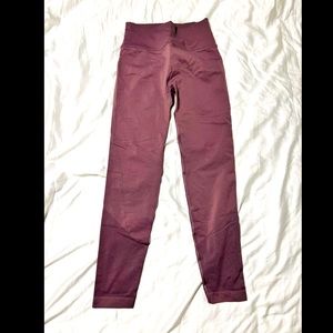 Lululemon Cropped Legging